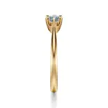 Klasyczny pierścionek zaręczynowy